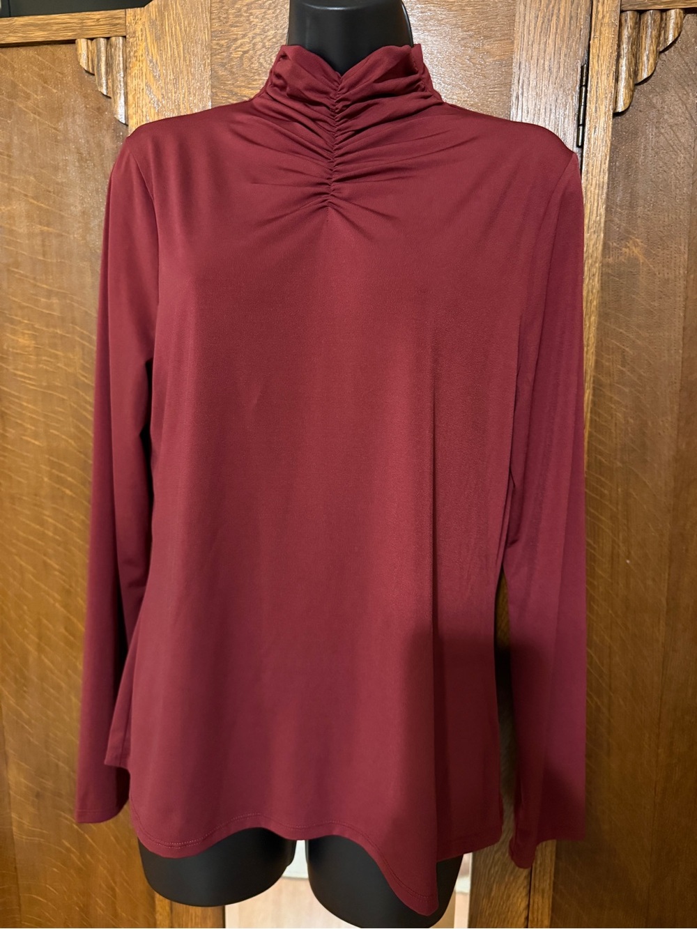 Rachel Roy Burgundy Ruched Mock Neck Top, L